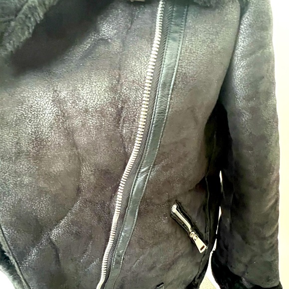 Black Shearling Coat - Picture 6 of 7
